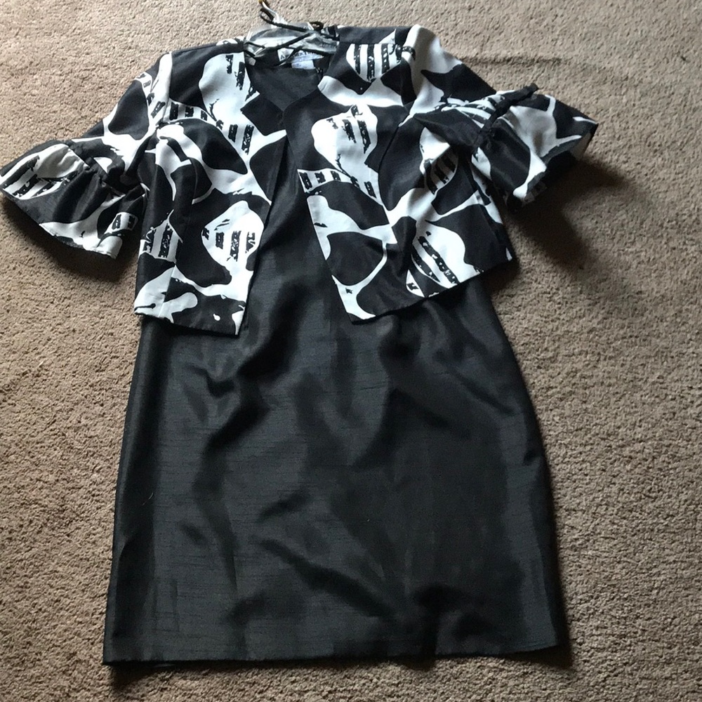 2pc Black and White Dress